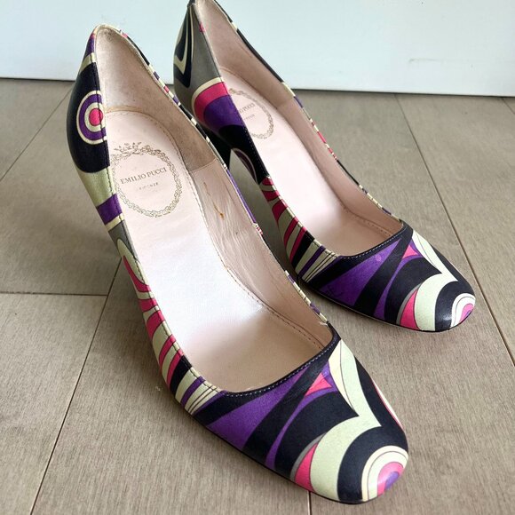 Emilio Pucci Pattern Heels - Picture 1 of 14